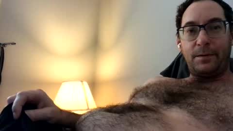 Snapshot of sixfootseven chatting on 12.06.24 sixfootseven online show from 12.06.24