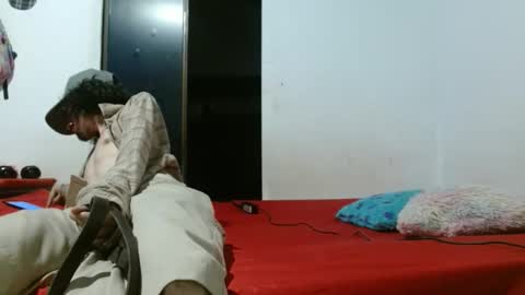 Snapshot of sk8sir chatting on 05.27.26 sk8sir online show from 05.27.26