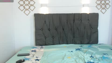 Skarleth online show from 02.11.25