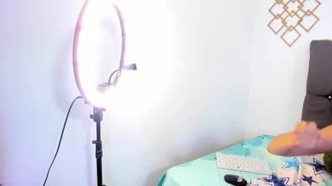 Skarleth online show from 02.13.25