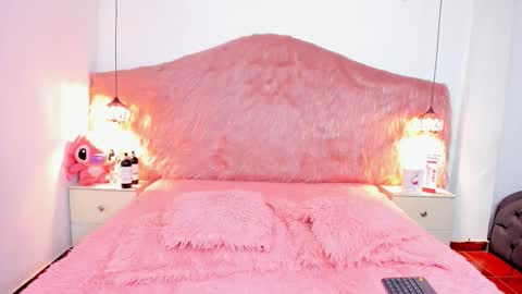 skarletruiz online show from 02.13.26