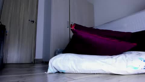 Skarlet online show from 10.20.25