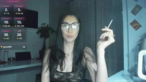 Snapshot of skarlettforeve chatting on 06.01.26 skarlett online show from 06.01.26