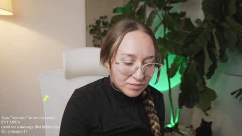 Im Scarlett  ONLINE  5pm-10pm NYC time  online show from 12.03.24