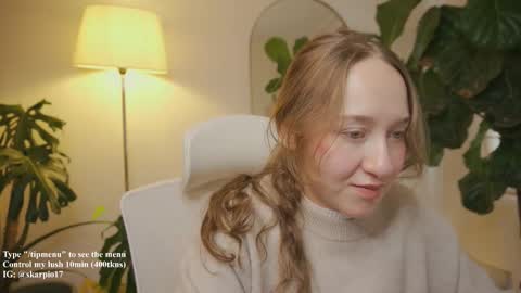 Im Scarlett  ONLINE  5pm-10pm NYC time  online show from 01.14.26