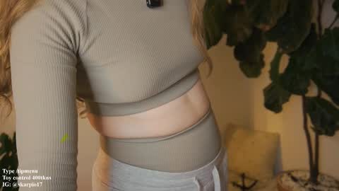 Snapshot of skarpio17 chatting on 02.18.26 Im Scarlett ONLINE 5pm-10pm NYC time online show from 02.18.26