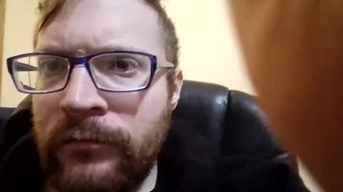 Snapshot of skeetonfeet chatting on 12.26.24 Scotty online show from 12.26.24