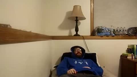 Snapshot of skeetonfeet chatting on 01.29.25 Scotty online show from 01.29.25