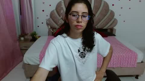 Raelle online show from 05.24.26