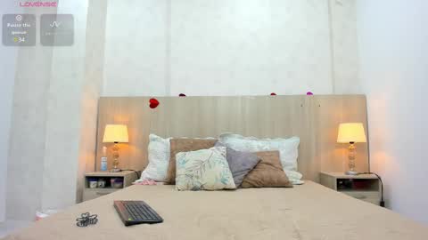 Snapshot of skinny_isabela chatting on 02.22.25 Isabela online show from 02.22.25