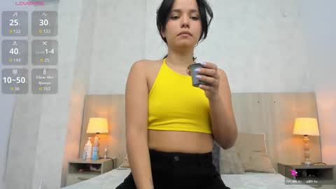Snapshot of skinny_isabela chatting on 09.14.25 Isabela online show from 09.14.25