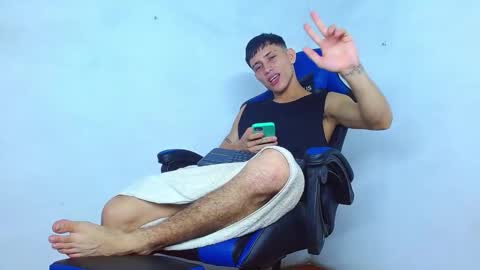 Snapshot of skinny_marked chatting on 12.07.24 skinny marked online show from 12.07.24