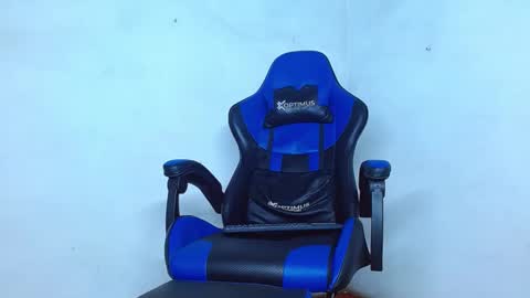 Snapshot of skinny_marked chatting on 12.07.24 skinny marked online show from 12.07.24