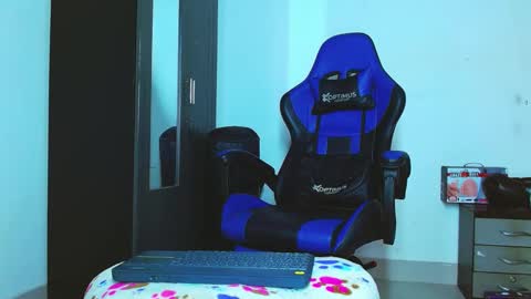 Snapshot of skinny_marked chatting on 02.06.25 skinny marked online show from 02.06.25