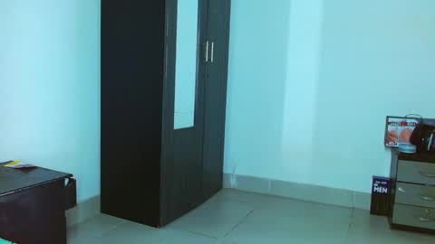 Snapshot of skinny_marked chatting on 02.18.25 skinny marked online show from 02.18.25