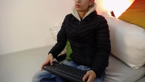 Snapshot of skinny_office chatting on 02.11.26 David online show from 02.11.26