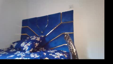 skinnyasssexyboobs online show from 03.08.26