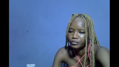 Linda independent model online show from 03.28.26