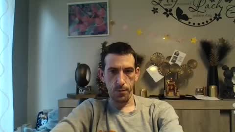 SkinnyBigCock2 online show from 12.03.24