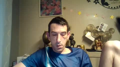 SkinnyBigCock2 online show from 01.05.25