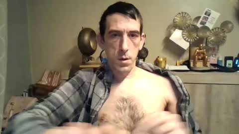 SkinnyBigCock2 online show from 01.25.25