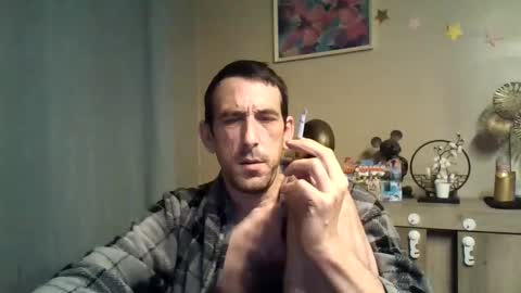 SkinnyBigCock2 online show from 10.19.25