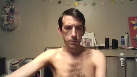 Snapshot of skinnybigcock2 chatting on 06.25.26 SkinnyBigCock2 online show from 06.25.26