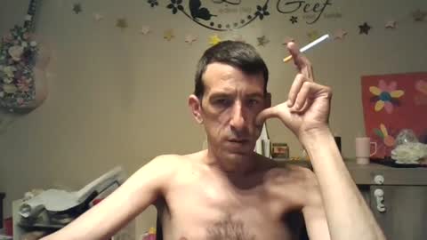Snapshot of skinnybigcock2 chatting on 07.14.26 SkinnyBigCock2 online show from 07.14.26