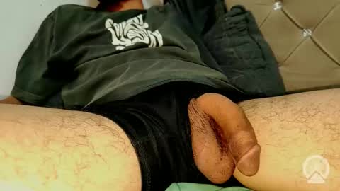 skinnyboybigcock1 online show from 10.11.25