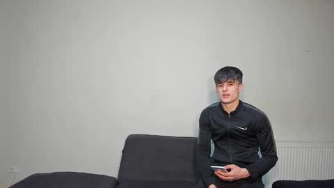 skinnyguywithbigd online show from 09.20.25