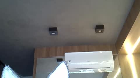 skinnykittencam online show from 10.28.25