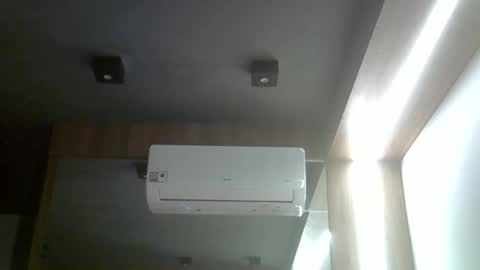 Snapshot of skinnykittencam chatting on 04.10.26 skinnykittencam online show from 04.10.26