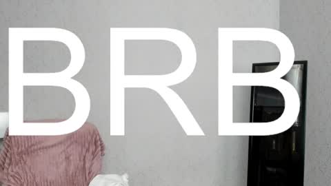 Snapshot of skinnyladyy chatting on 02.09.25 Skinnyladyy online show from 02.09.25