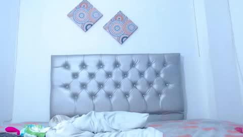 Snapshot of skinnyy_andtight chatting on 02.23.25 Alexa online show from 02.23.25