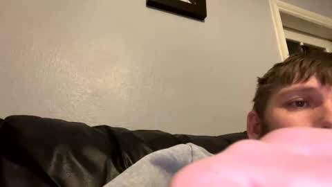 skuzzy25 online show from 01.04.25