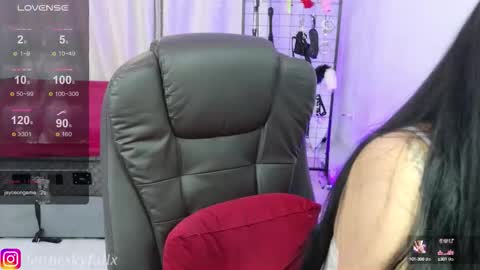 Eliza online show from 09.14.25