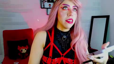  Mile     online show from 10.03.25