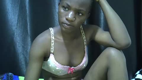 sky_shanie online show from 04.12.26