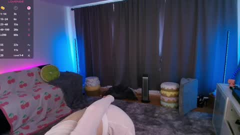 Skye Watson online show from 04.14.26