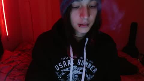 Snapshot of skykar chatting on 06.18.26 reep online show from 06.18.26