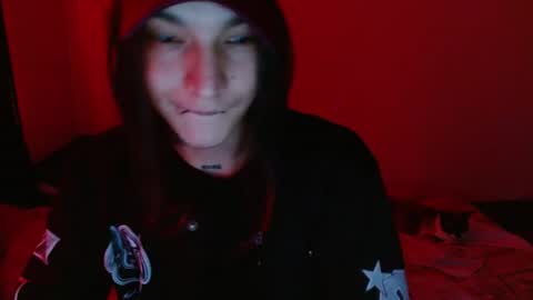 Snapshot of skykar chatting on 07.04.26 reep online show from 07.04.26