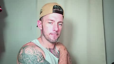Snapshot of skylarrgrey chatting on 07.14.26 SkylarGrey online show from 07.14.26