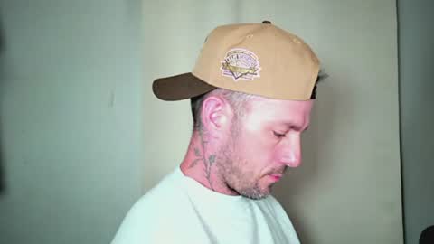Snapshot of skylarrgrey chatting on 07.19.26 SkylarGrey online show from 07.19.26
