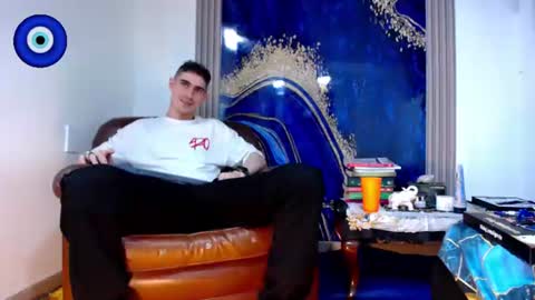 Snapshot of skyler_wild chatting on 06.26.26 Skyler online show from 06.26.26