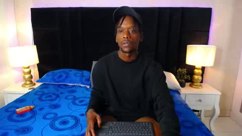 Snapshot of skylerbigxxx chatting on 05.12.26 SKYLERBIGXXX online show from 05.12.26