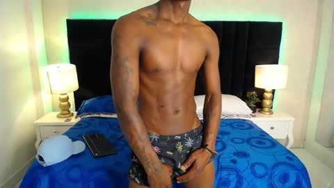 Snapshot of skylerbigxxx chatting on 05.19.26 SKYLERBIGXXX online show from 05.19.26