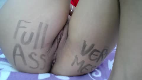 Snapshot of skynny_horney chatting on 12.06.24 Skynny online show from 12.06.24