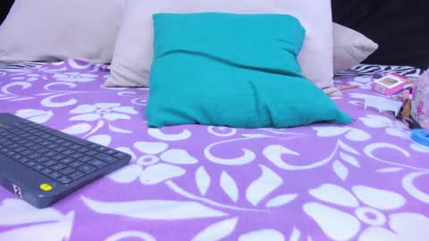 Snapshot of skynny_horney chatting on 02.25.25 Skynny online show from 02.25.25