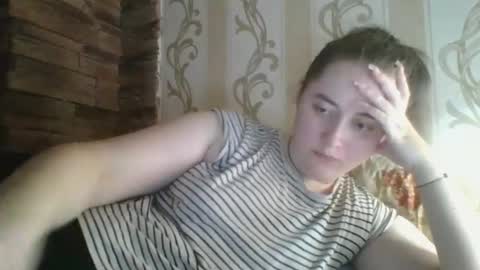 skyressie333 online show from 12.03.25