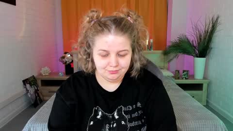 Snapshot of sladadeew chatting on 02.07.25 Slada Deew online show from 02.07.25